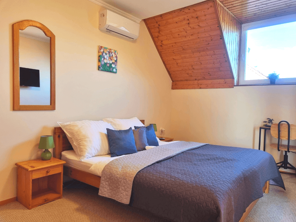 pehely master bedroom
